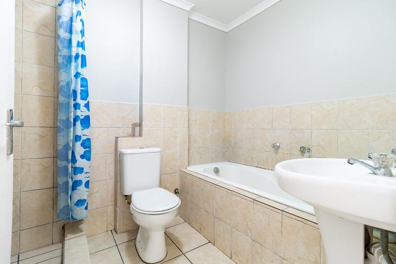 2 Bedroom Property for Sale in Belmont Park Western Cape